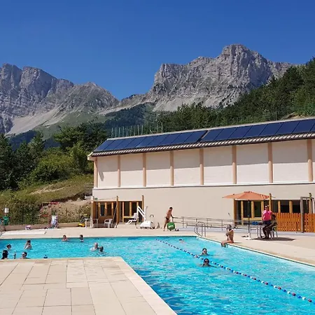 Location Comme A La Maison جريس أون فيركور